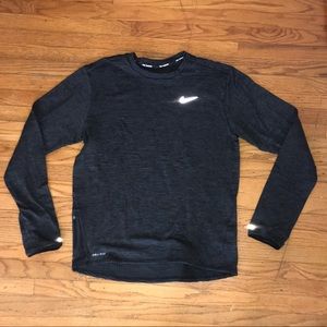 Nike Dri Fit long sleeve - L